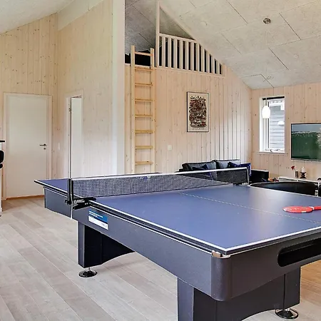 18 Person In Hasselberg