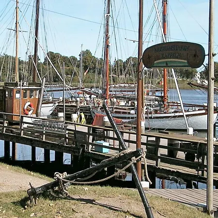 18 Person In Hasselberg Kappeln